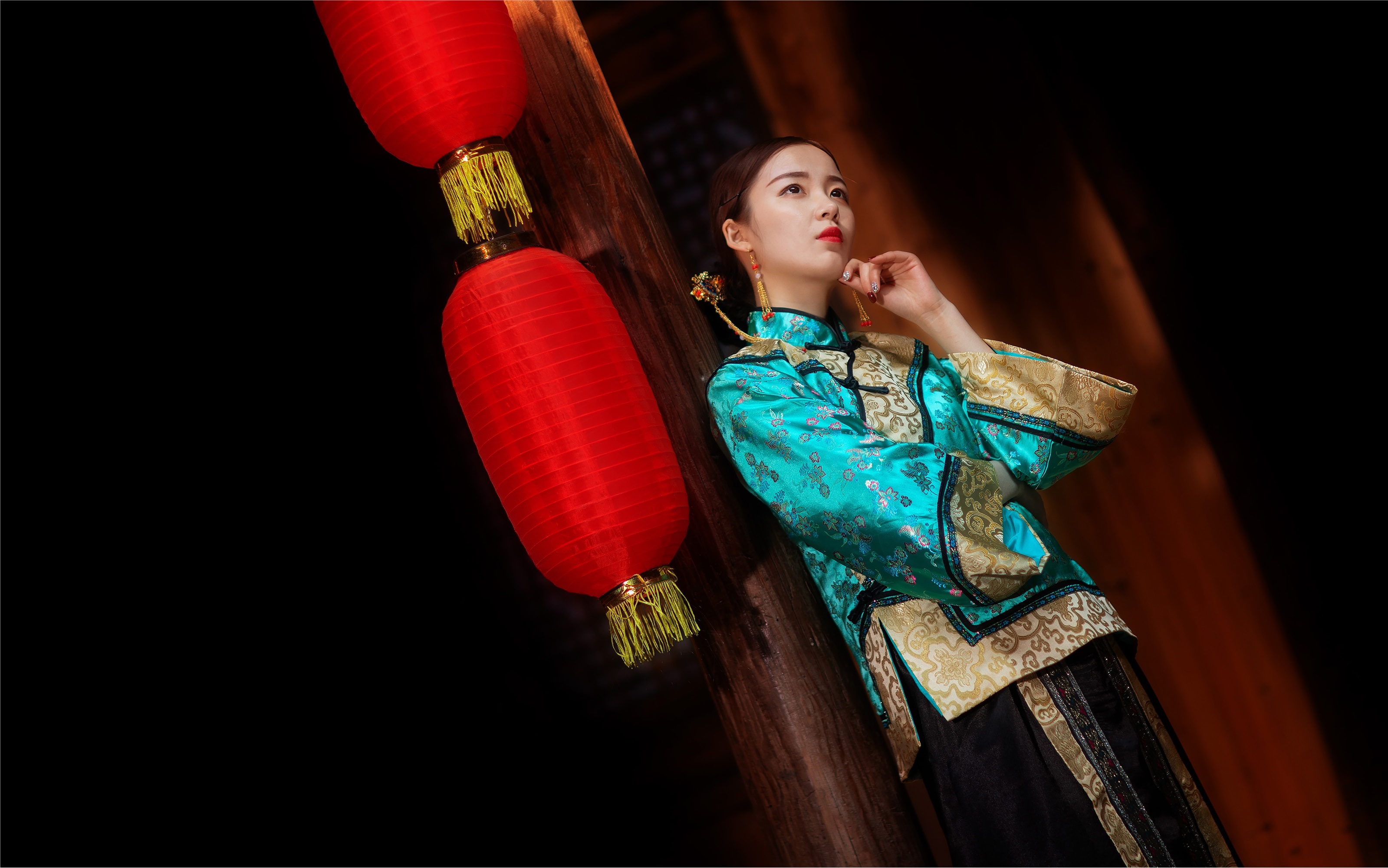 YITUYU艺图语 2021.08.14 往事如烟 小文